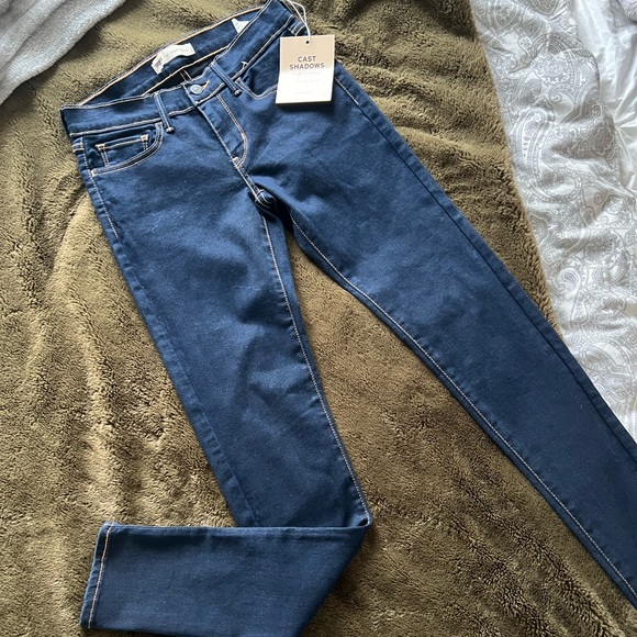 Levi's Pants - Levi’s 710 Super Skinny Jeans